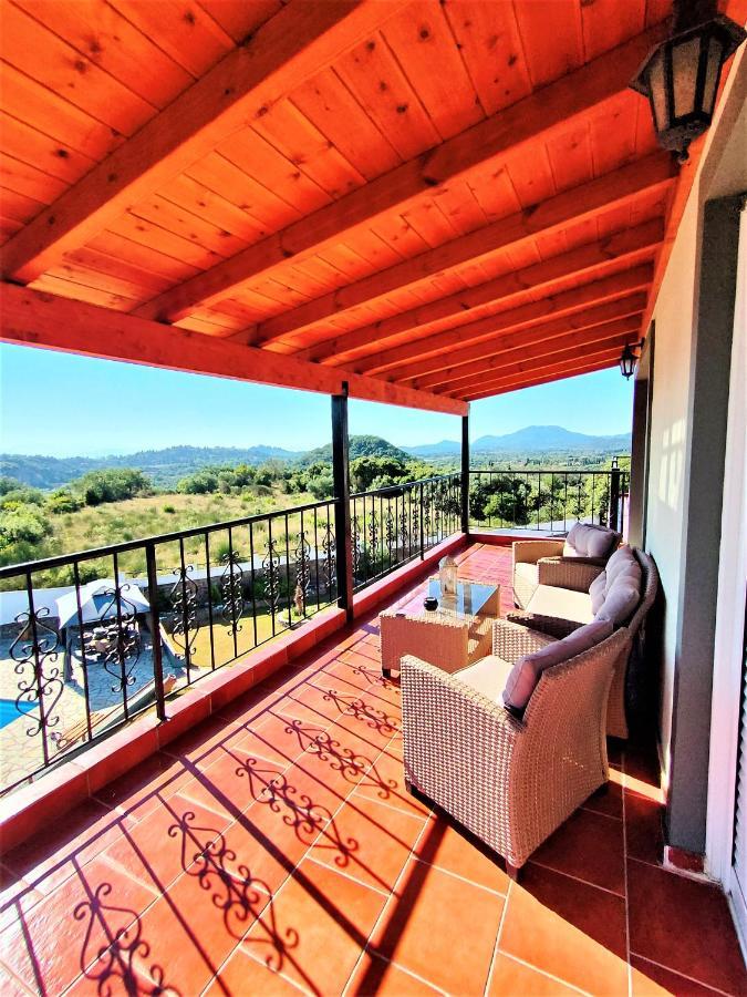 Appartamento Heaven House With Pool Gouvia Esterno foto