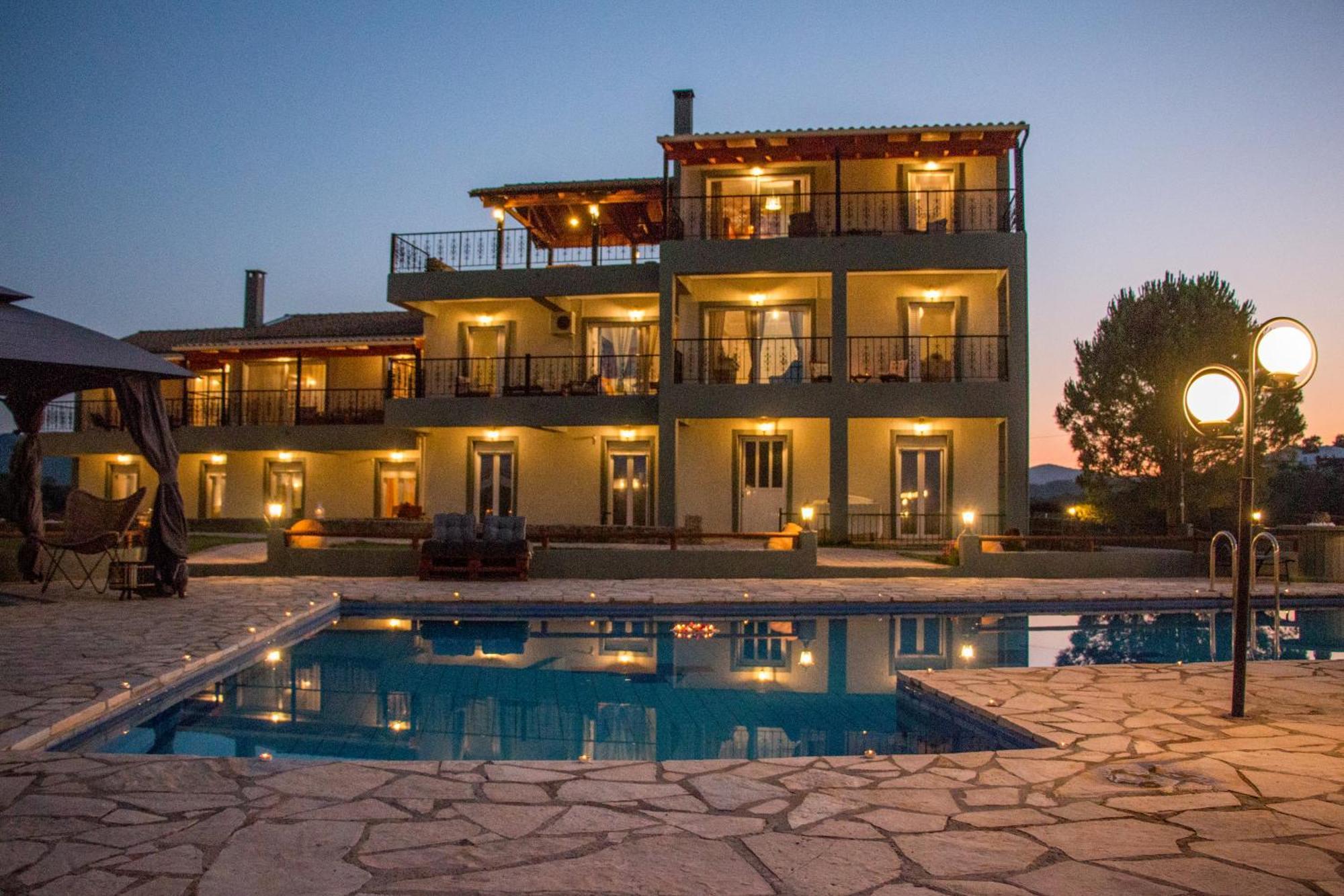 Appartamento Heaven House With Pool Gouvia Esterno foto